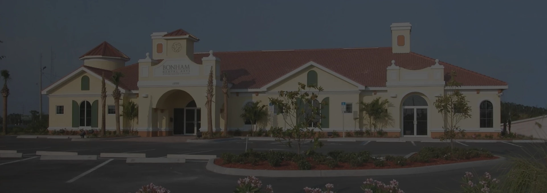 Bonham Dental Arts office building